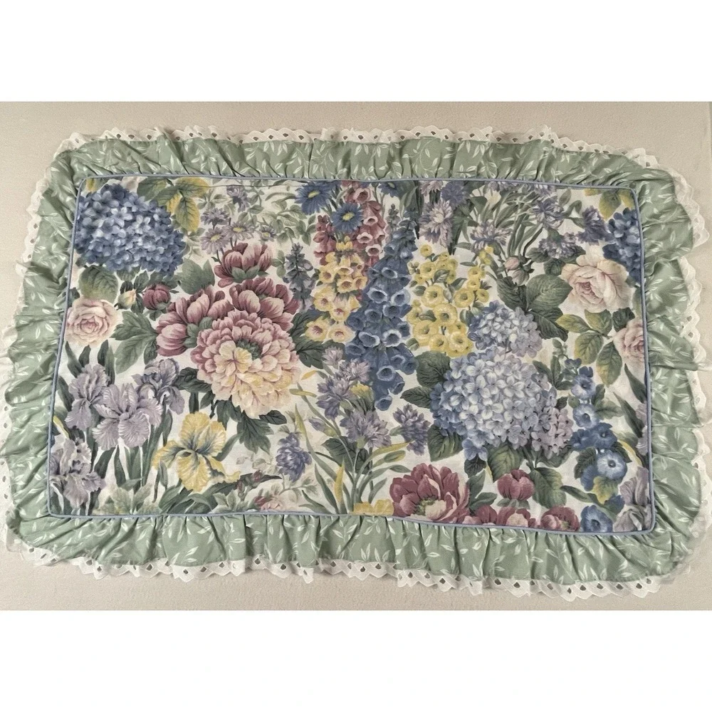 Glynda Turley's Flower Garden 3 Pillow Shams King Eyelet Ruffle Cottage Shabby